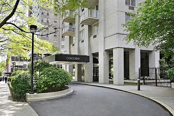 Sold by Compass | media 32