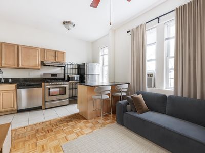 162 2nd St APT 3, Hoboken, NJ, 07030