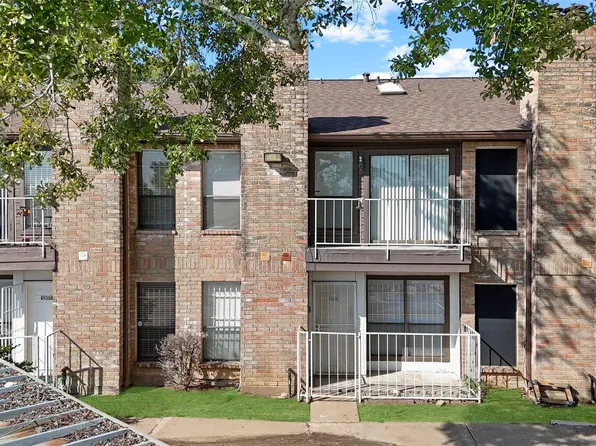 6633 W Airport Blvd APT 812, Houston, TX 77035