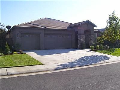2nd image of 635 Farrington Ln