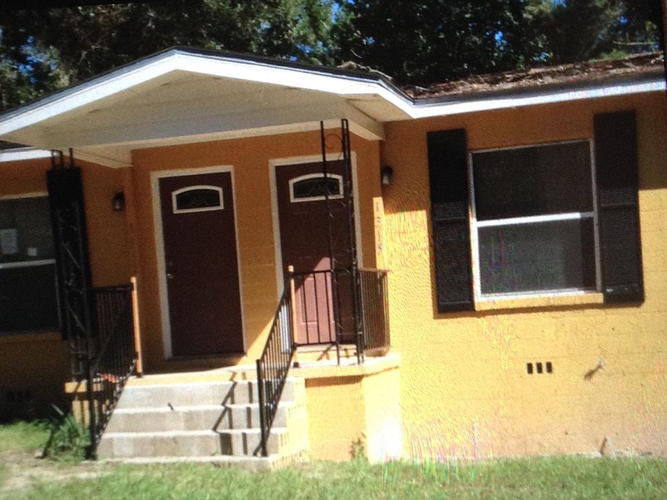 2nd image of 1313 Idaho Ct