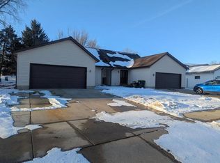 34-36 Tower Dr, Sun Prairie, WI 53590