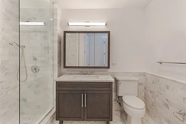 Rented by Modern Spaces | media 15