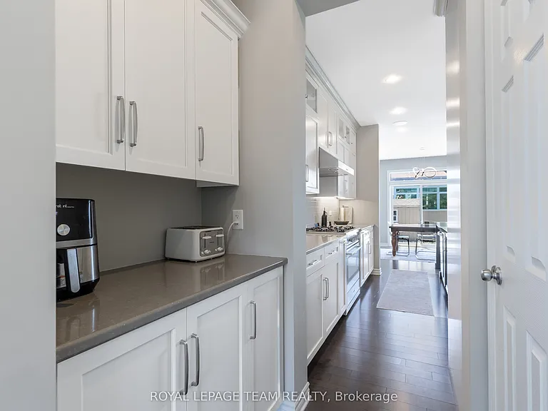 512 Breccia Hts — Photo 9