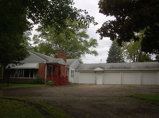 27846 W Hartigan Rd, Ingleside, IL 60041