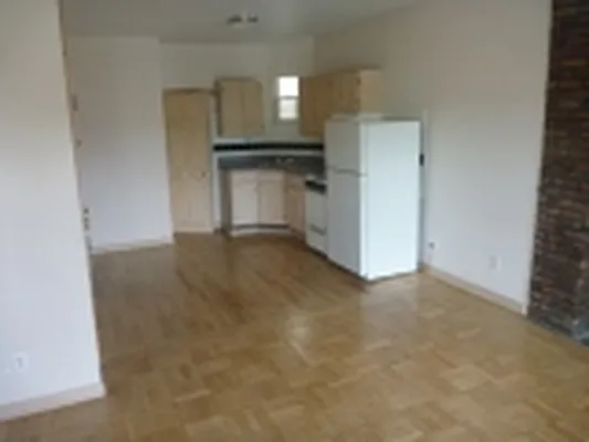 Rented by Garfield Realty  | media 40