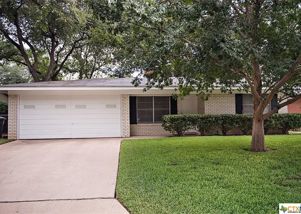 1st image of 3218 Lawnwood Dr