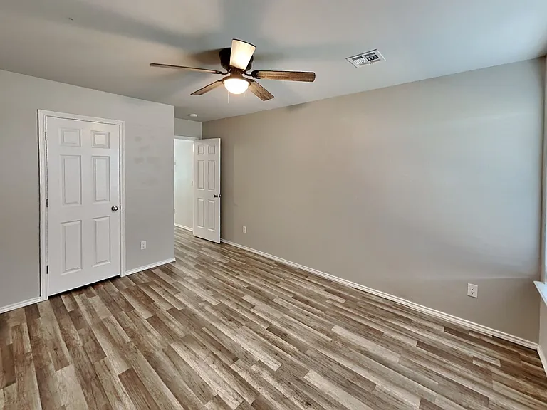 1901 W Autumn Way — Photo 15