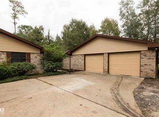 8702 W Fox Rd, Orange, TX 77632