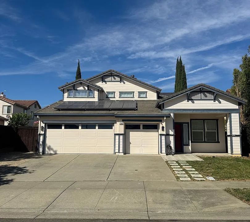 1762 River Oaks Cir