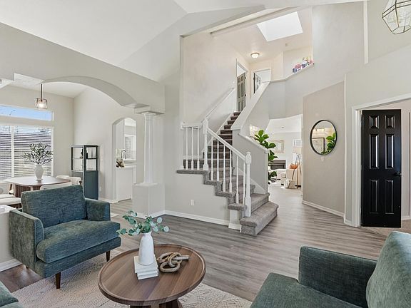 5th image of 7300 Saltgrass Way