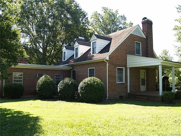 3rd image of 9310 Eastview Ln