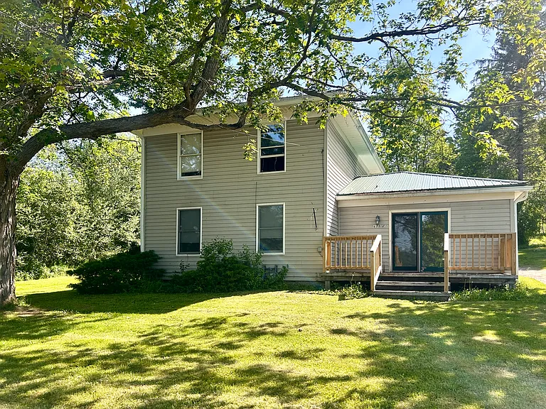 475 S Main St #1 — Photo 1