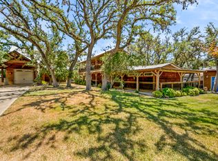 707 Faurie Rd, Lakehills, TX 78063