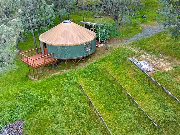 3rd image of 12105 Shepard Rd