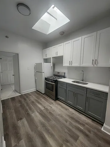 91 Elliott Ave Photo 1