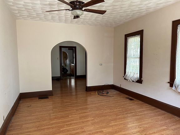 4th image of 601 Virginia Ave