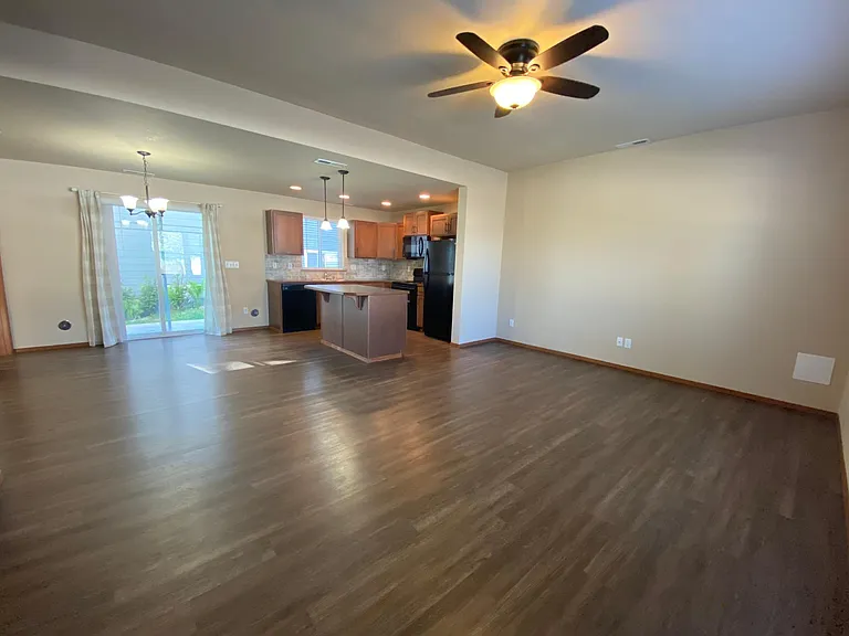 13015 N Raptor Ln — Photo 3