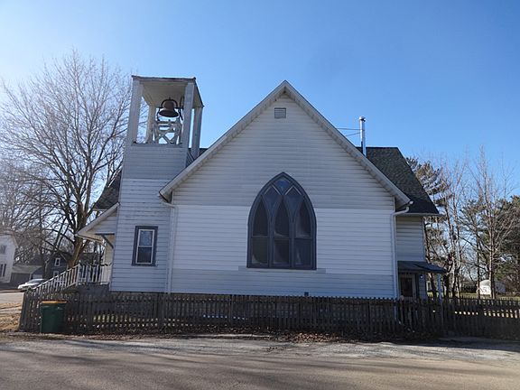 2nd image of 212 E Hopkins Ave