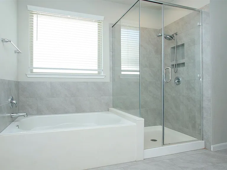 14120 Sand Ridge Ct — Photo 23