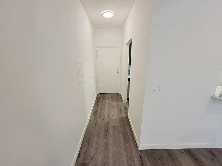 The Flats At Studio City - Darbyridge, Lp — Photo 8