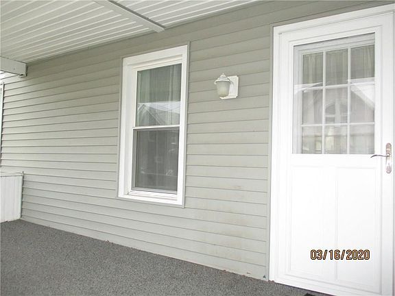 4th image of 97 Frank St