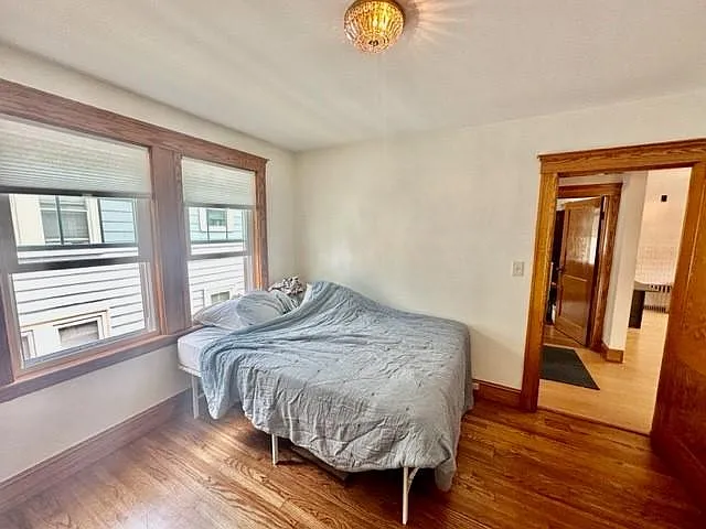 30 Sterling St #2 — Photo 19
