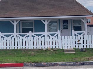 903 Delaware St, Huntington Beach, CA 92648