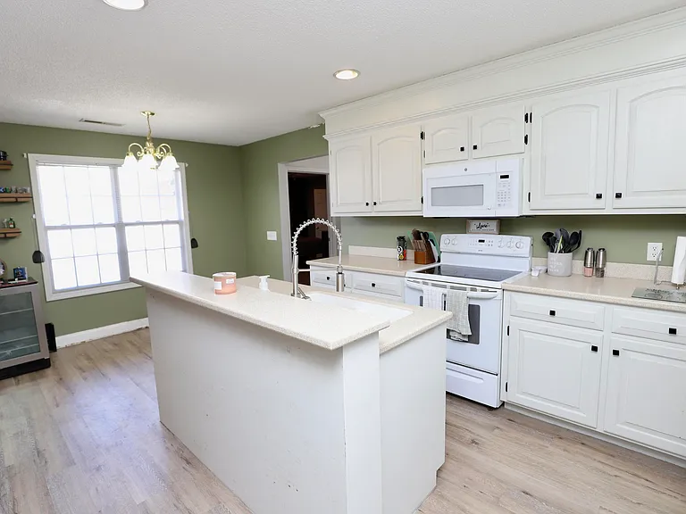 3245 Arborwood Dr — Photo 15