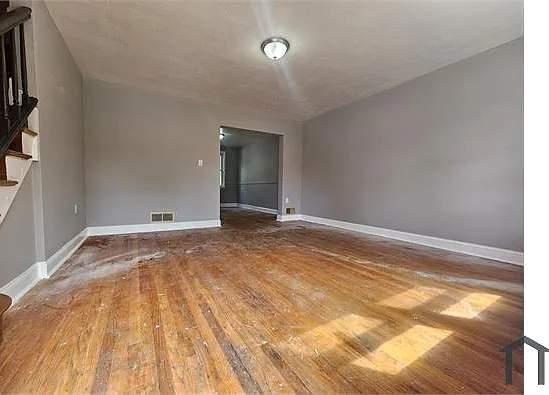 8643 Oak Rd — Photo 9