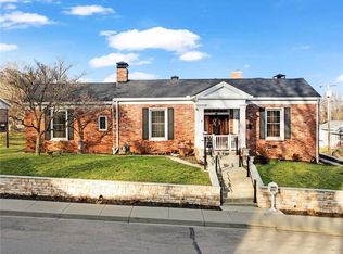 1102 Spring St, Weston, MO 64098