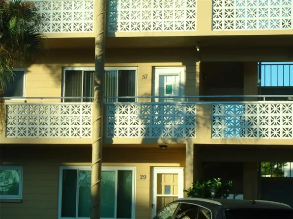 2467 Finlandia Ln APT 57, Clearwater, FL 33763