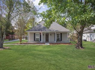 10382 Carter Hills Ave, Denham Springs, LA 70726