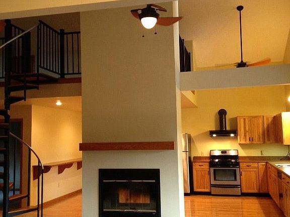 2nd image of 210 Ferncliff Dr