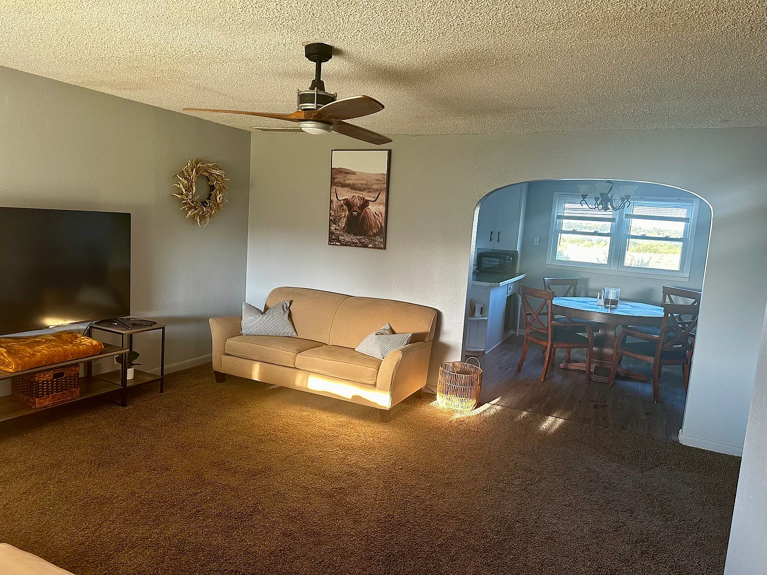3 bed, 1142 sqft, $1,800 — Photo 3