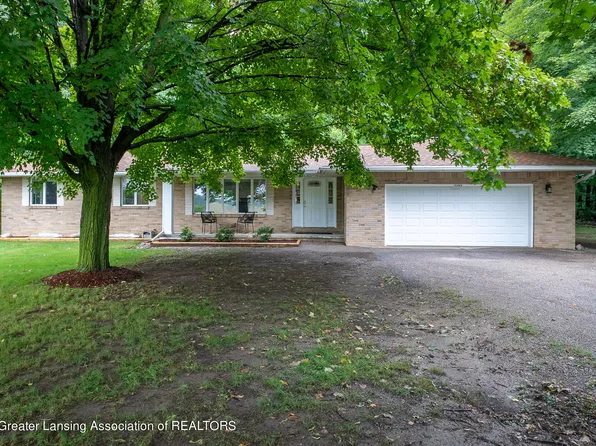 2293 E M21, Saint Johns, MI 48879