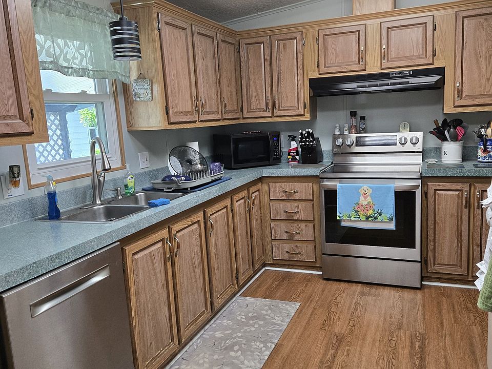 1st image of 2100 Harbor Point Ct