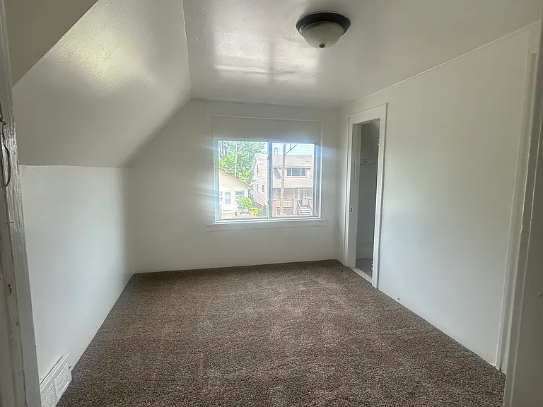 41 Ridge St — Photo 3