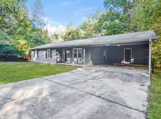 100 Park Cir, Stockbridge, GA 30281