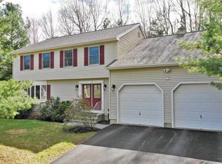 127 Oak Grove Dr, Brewer, ME 04412