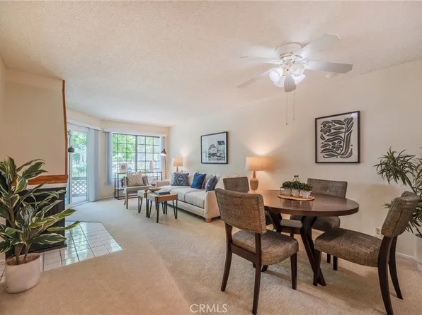 700 E Lake Dr Unit 13, Orange, CA 92866