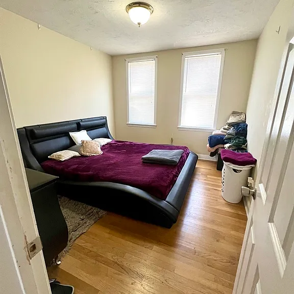 150 Sumner St #1 — Photo 9