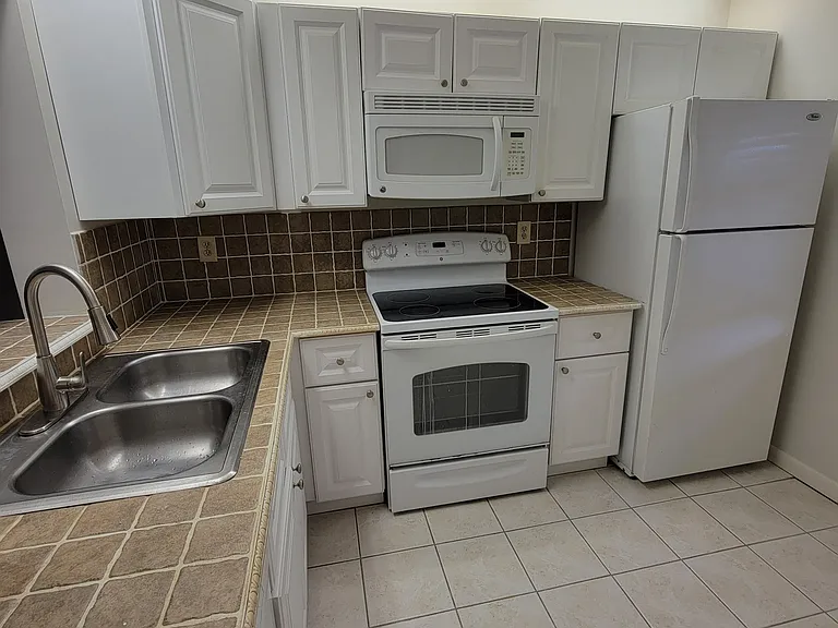 3041 SE Aster Ln #505 — Photo 5