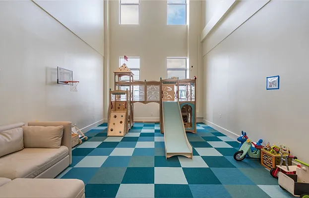 Sold by Compass | media 8