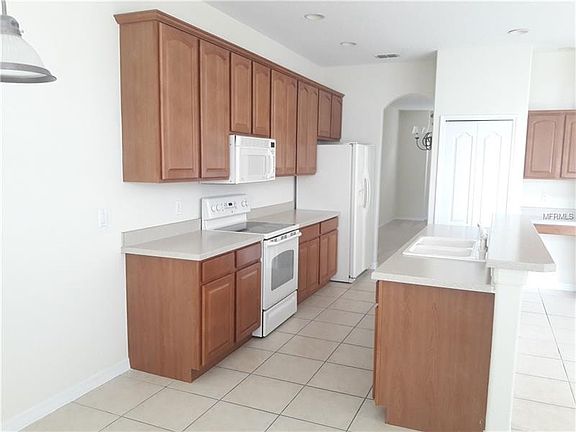 5th image of 13331 Hatherton Cir