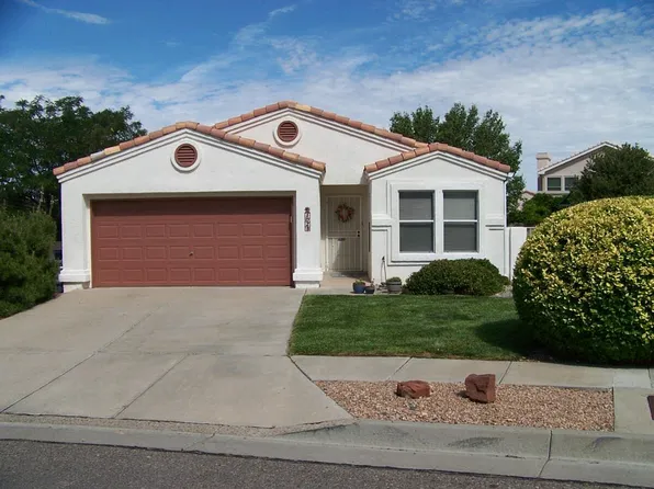 1023 Steamboat St SE, Albuquerque, NM 87123