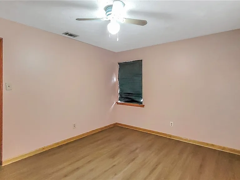 304 Olmstead Pl — Photo 13