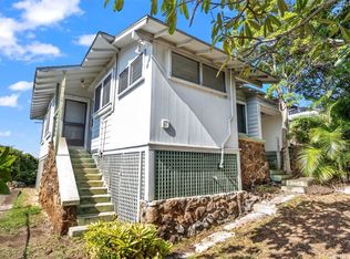 1386 Saint Louis Dr, Honolulu, HI 96816