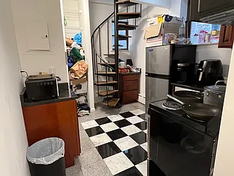 Rented by J PRESTON AND ASSOCIATES INC