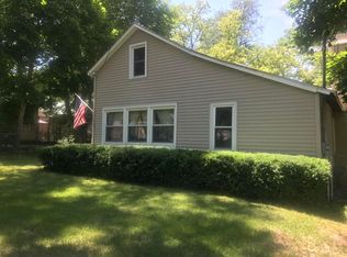 405 N Main St, Ceresco, MI